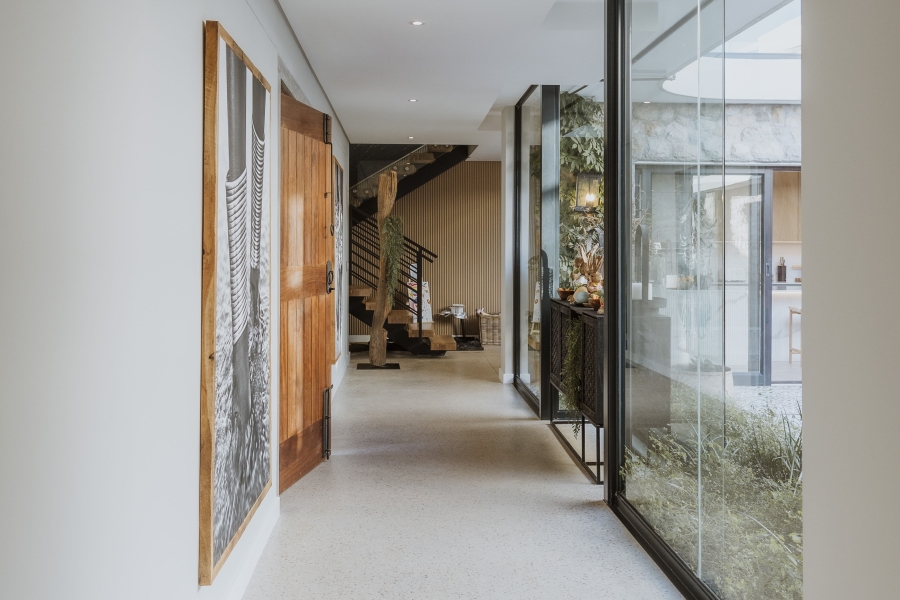 5 Bedroom Property for Sale in Pearl Valley at Val de Vie Western Cape